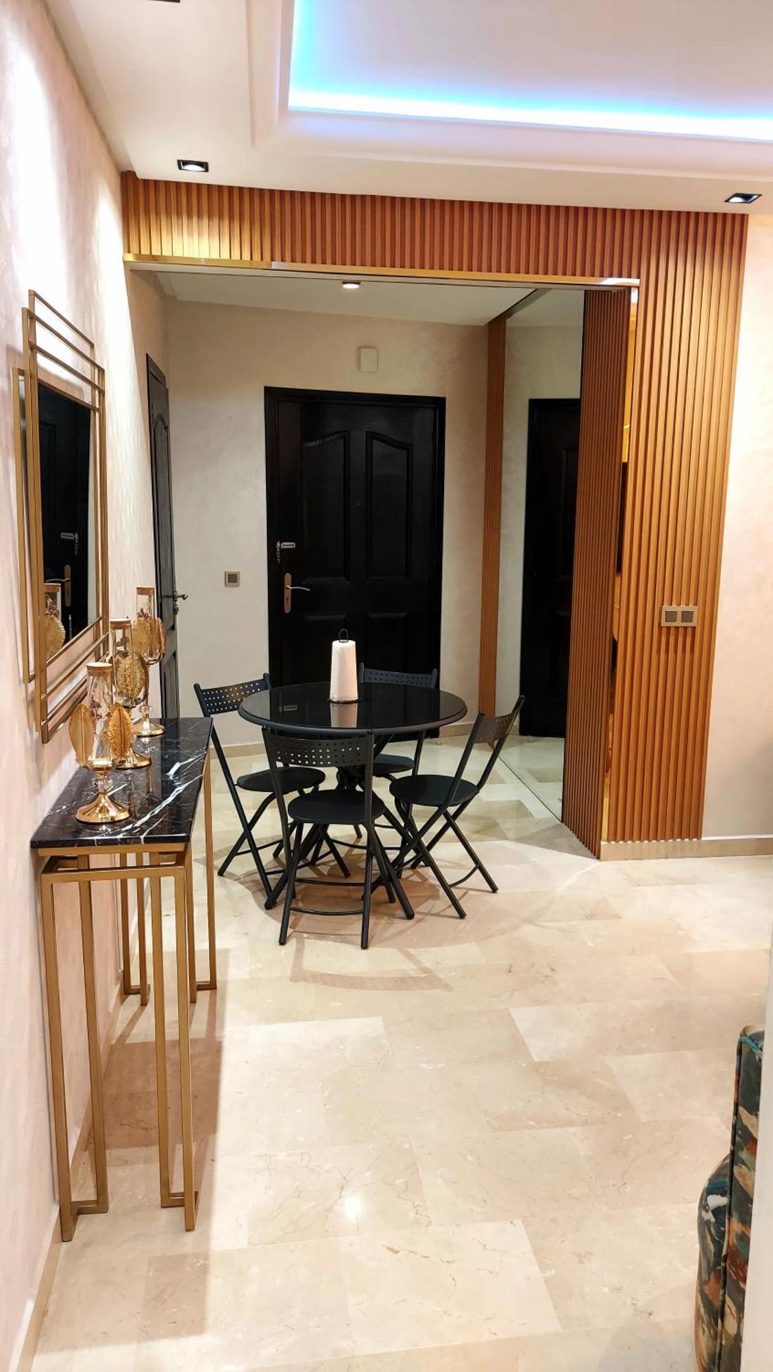Luxury Downtown Apartment Of 80M2 In Front Of Hassan 2 Mosque And Sea From Family , Pour Famille , Interdit Couples Araabic Non Marie, Forbidden Unmarried Araabic Couples Basement Car Park 卡萨布兰卡 外观 照片